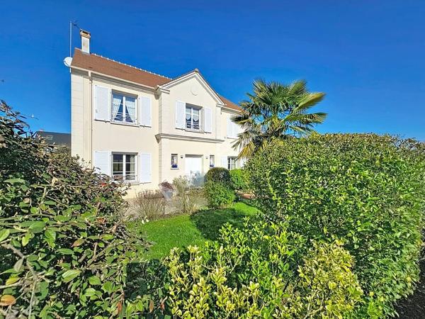 Luzarches proche gare et centre 6 chambres sous sol