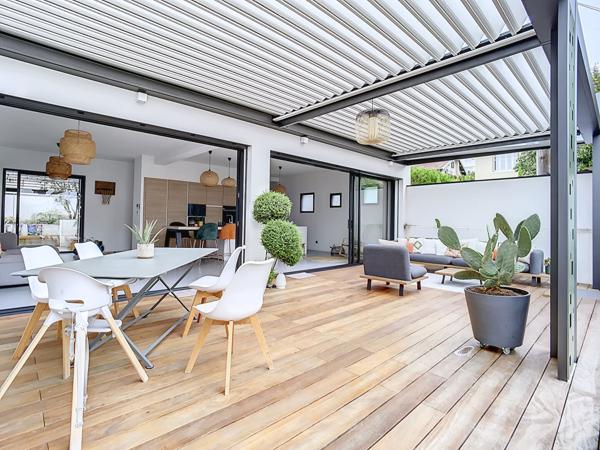 UNIQUE ! maison récente, haut de gamme -alliance parfaite du confort et du design