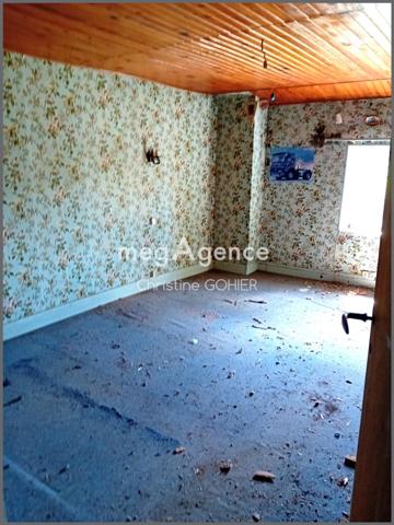 Maison à BRIZAMBOURG, 17770 - 4 pièces 80m²