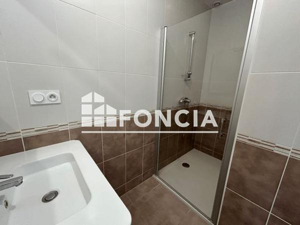 Location Appartement 2 pièces 37.48 m² - Rochefort 17300