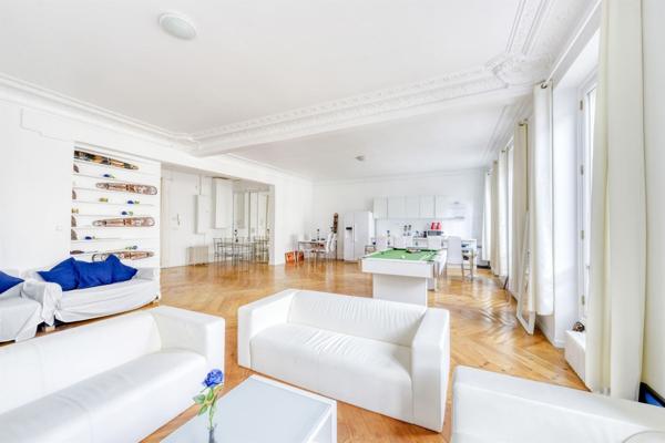Vente Appartement de luxe Paris 9 4 Pièces 125 m²