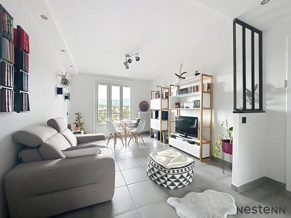 COUP DE C?UR ASSURÉ ! APPARTEMENT LUMINEUX, BALCON ET GARAGE, SECTEUR CALME ET RECHERCHÉ