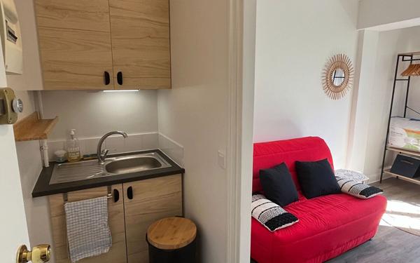 Appartement à louer    1 pièce • 14,72 m2 Versailles