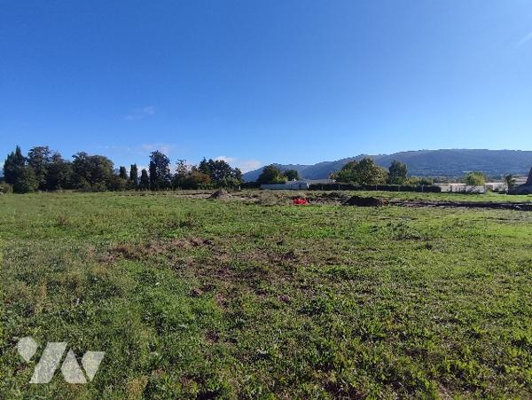 Superbe terrain constructible 931 m²