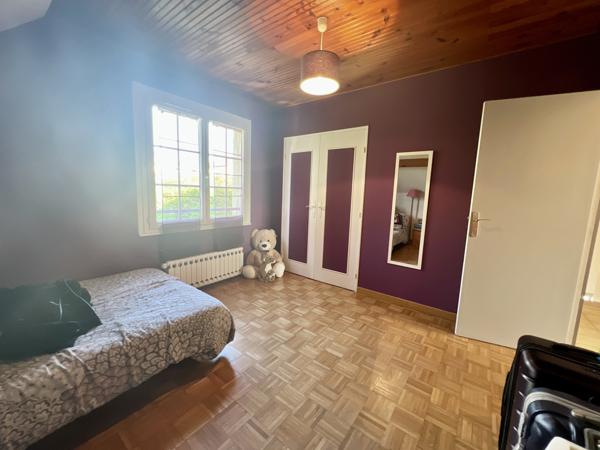 maison familiale 153 m2 sur sous-sol total et 1022 m2