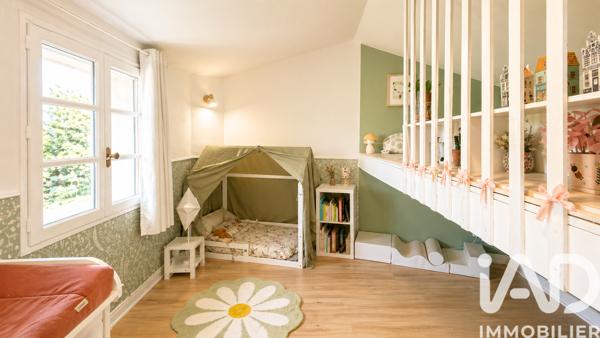 Maison à vendre 5 pièces 143 m² Peyrolles-en-Provence