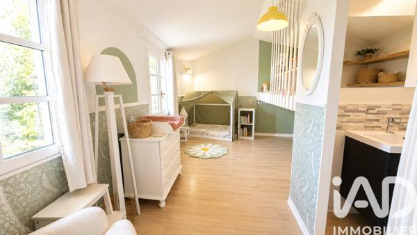 Maison à vendre 5 pièces 143 m² Peyrolles-en-Provence