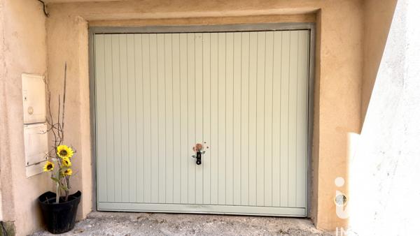 Maison à vendre 5 pièces 143 m² Peyrolles-en-Provence