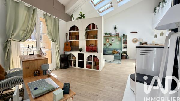 Maison à vendre 5 pièces 143 m² Peyrolles-en-Provence