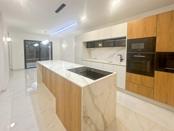 Maison Ivry Sur Seine 6 pièces- pierre et Marie Curie - 162 m2