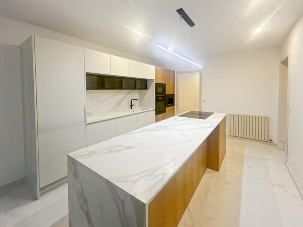 Maison Ivry Sur Seine 6 pièces- pierre et Marie Curie - 162 m2