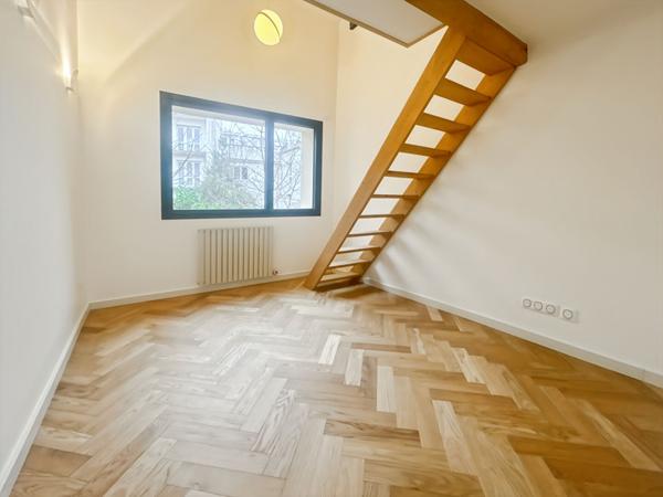 Maison Ivry Sur Seine 6 pièces- pierre et Marie Curie - 162 m2