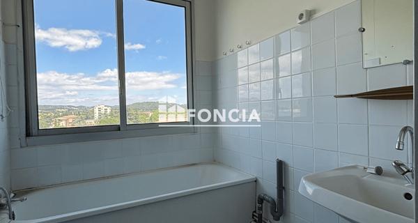 À vendre Studio 31 m² - Bagnols-sur-cèze 30200