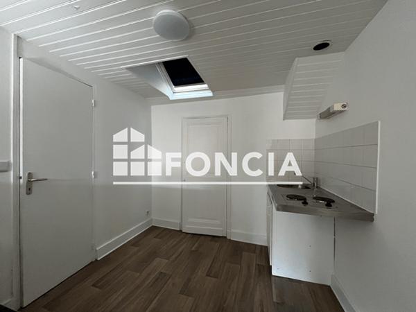Location Appartement 2 pièces 27.5 m² - 54 RUE SOLFERINO Perigueux 24000