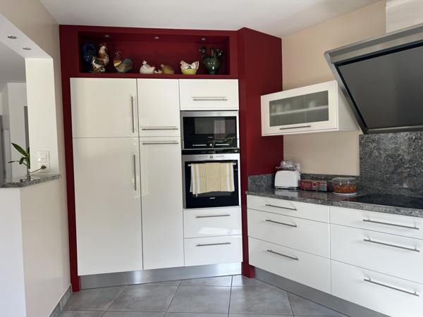 Foix (09000) EXCLUSIVITE - Tarascon sur Ariege - Maison d'architecte 4 faces de 135 m2 de plain pied sur terrain de 650m2