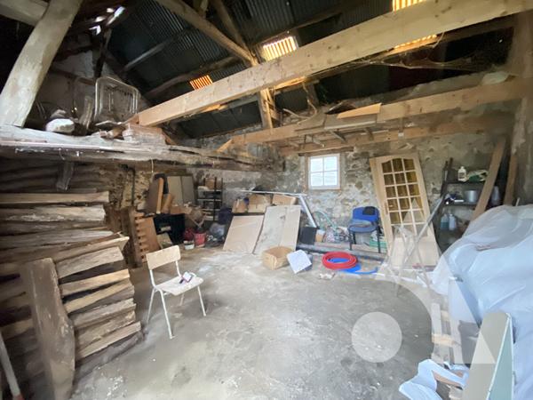 Garage 1 pièce 38 m2