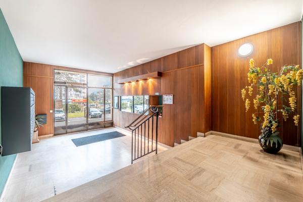 Studio 32 m² avec parking