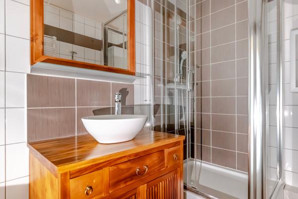 Studio 32 m² avec parking