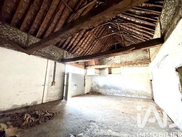 Immeuble à vendre 140 m² Bizanos