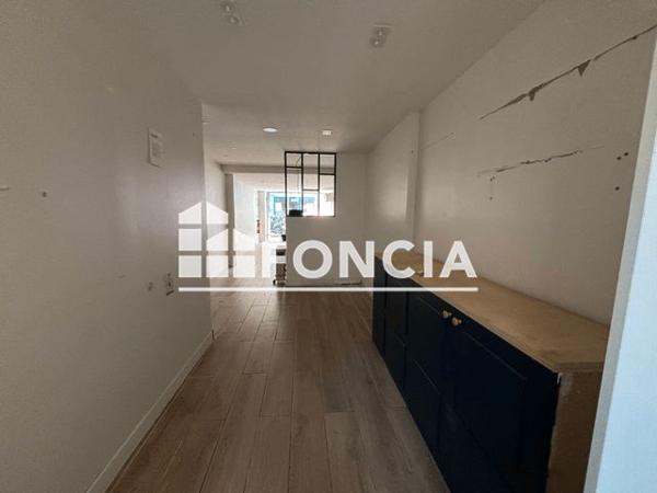 Location Local commercial 3 pièces 70 m² - 18 RUE BONNENFANT Saint Germain En Laye 78100