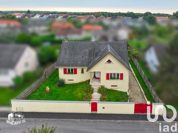 Maison à vendre 8 pièces 215 m² Bertrange