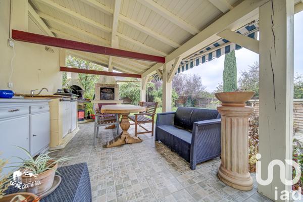 Maison à vendre 8 pièces 215 m² Bertrange