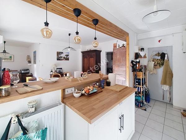 TOULON OUEST Beau T4 lumineux avec parking privatif