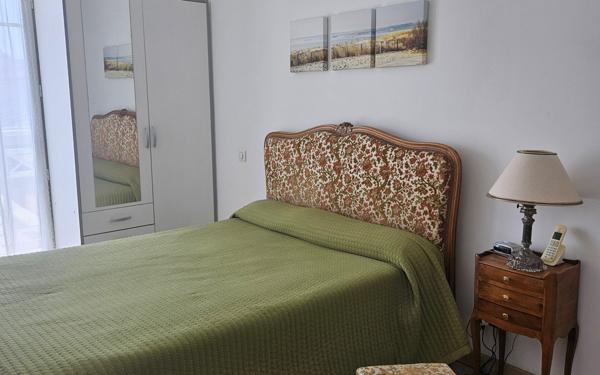 Appartement à vendre    2 pièces • 48 m2 Arcachon