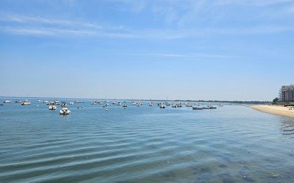 Appartement à vendre    2 pièces • 48 m2 Arcachon