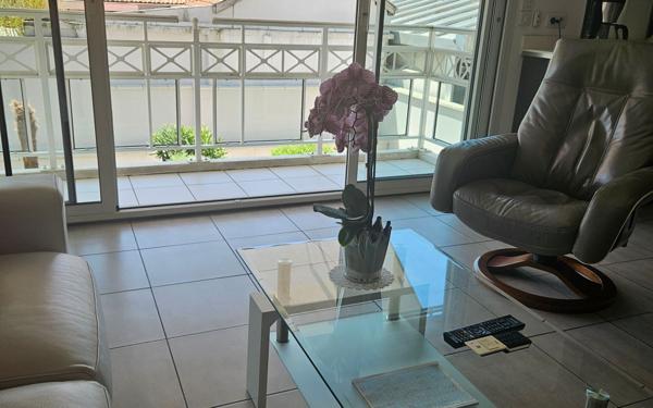 Appartement à vendre    2 pièces • 48 m2 Arcachon