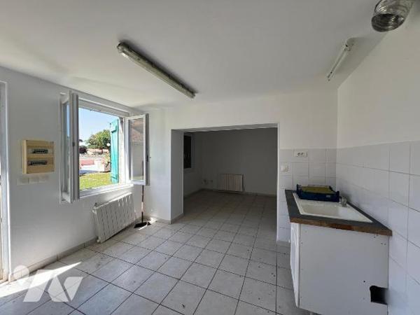 A vendre - Maison d'habitation à rénover - Bias 

À vendre à Bias (40170), maison à usage d'h...
