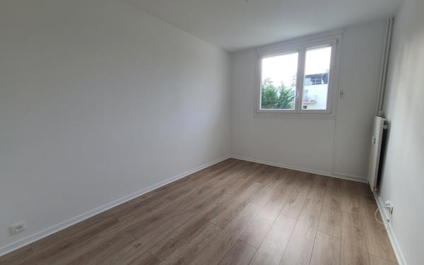 Appartement à louer    4 pièces • 95,25 m2 Vernon
