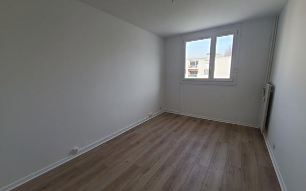 Appartement à louer    4 pièces • 95,25 m2 Vernon