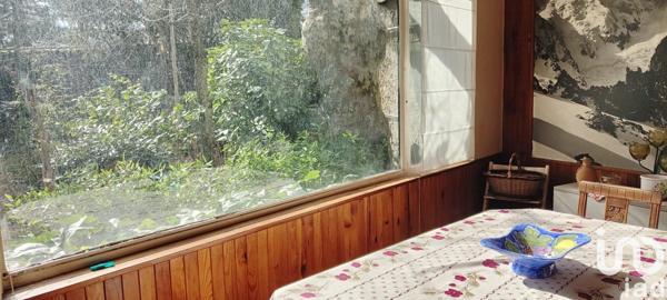 Maison de ville 8 pièces de 244 m² à Lyon (69003)