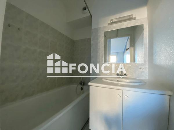 Location Appartement 2 pièces 42.06 m² - RCE LE CLOS DE LA FONDERIE - BAT C - APPT C303, 24 RUE RENE GOBLET Talence 33400