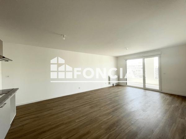 Location Appartement meublé 3 pièces 71.2 m² - 1 RUE JEAN RAYMOND GUYON Lormont 33310