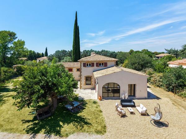 Vente Maison de luxe Aix-en-Provence 7 Pièces 210 m²