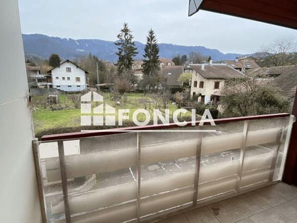 Location Appartement 3 pièces 67.3 m² - PLACE DE LA FONTAINE Perrignier 74550