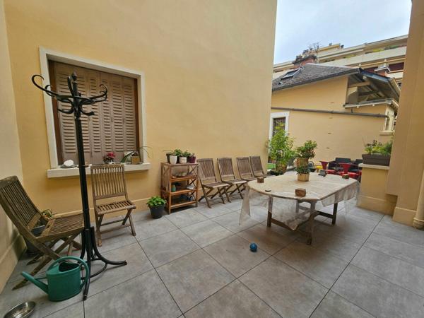 Appartement à vendre    3 pièces • 101,09 m2 Aix-les-Bains