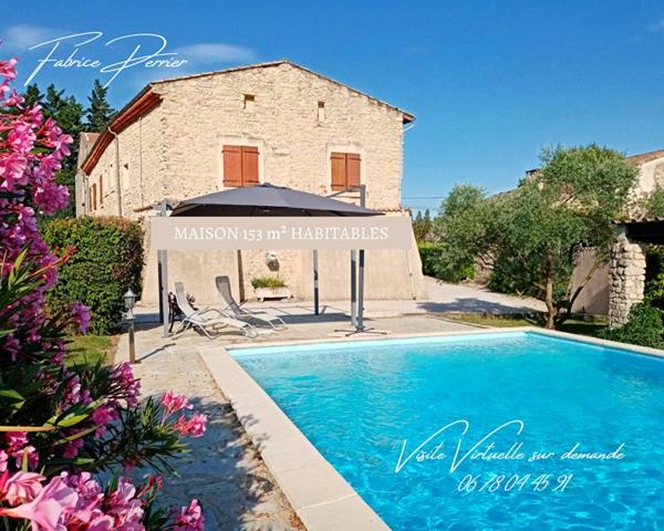 Maison en pierre avec Piscine et Terrain