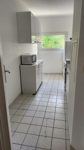 Charmant 2 pièces avec balcon et parking