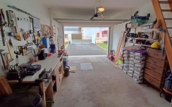 Maison à vendre    4 pièces •  Saulzais-le-Potier