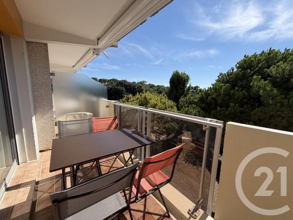 Appartement T1 à vendre  1 pièce - 27,45 m 2   VAUX SUR MER  - 17