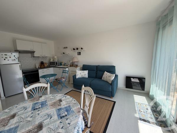 Appartement T1 à vendre  1 pièce - 27,45 m 2   VAUX SUR MER  - 17