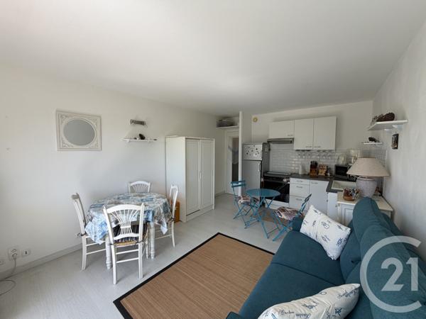 Appartement T1 à vendre  1 pièce - 27,45 m 2   VAUX SUR MER  - 17