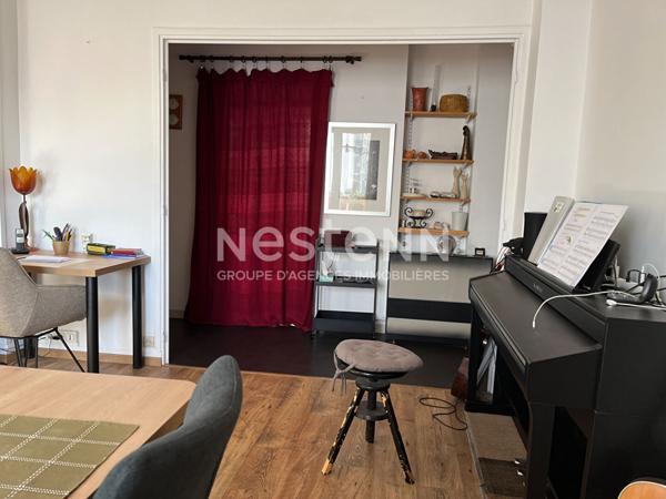 Villefranche Sur Saône - T3 proche du centre- ville - lumineux - belle pièce de vie - balcon, cave et garage fermé