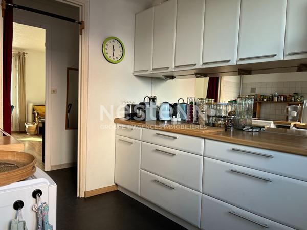 Villefranche Sur Saône - T3 proche du centre- ville - lumineux - belle pièce de vie - balcon, cave et garage fermé