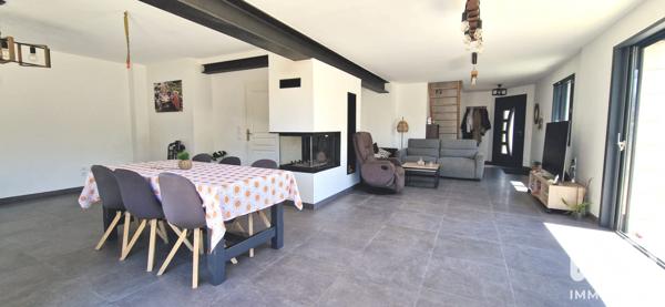 Maison à vendre 5 pièces 149,84 m² Liffré