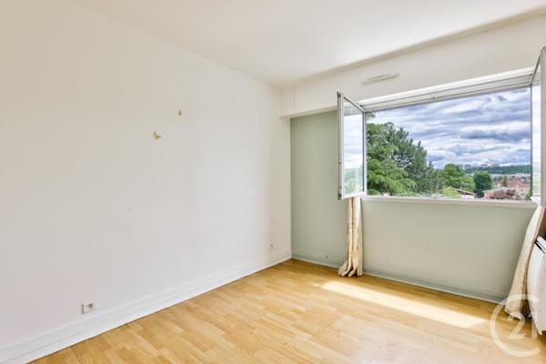 Appartement F4 à vendre  4 pièces - 82 m2 LIVRY GARGAN - 93