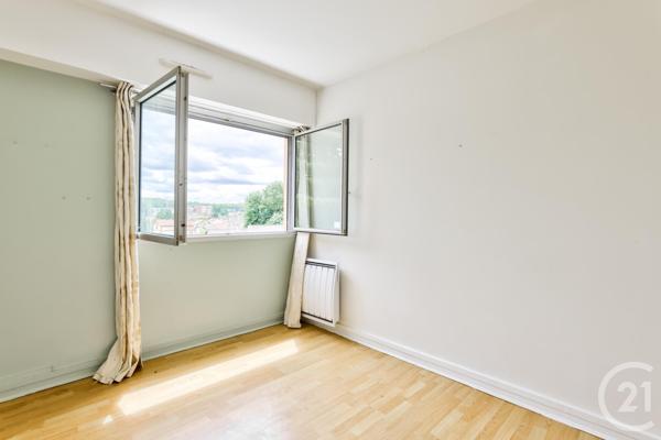 Appartement F4 à vendre  4 pièces - 82 m2 LIVRY GARGAN - 93